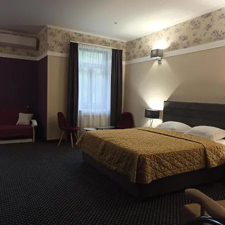 Hotel Вілла Ягуся *